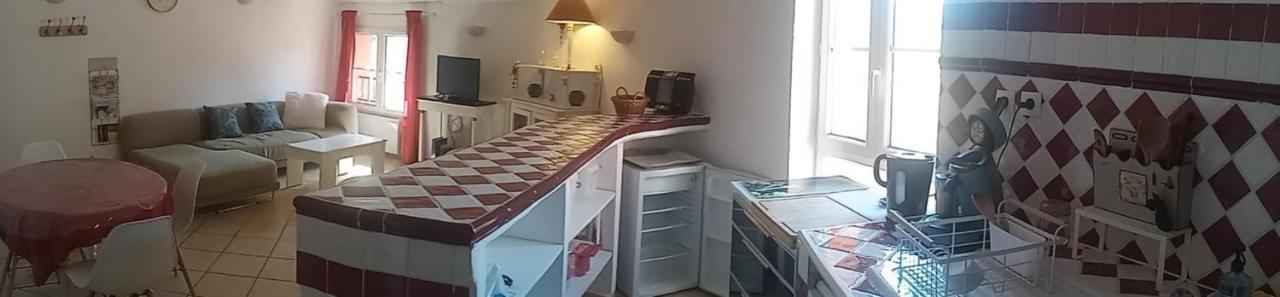 Duplex De Charme Avec Terrasse Au Coeur Du Village Лорг Екстериор снимка